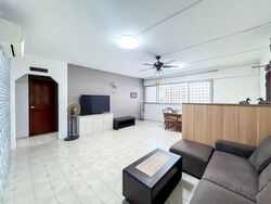 Blk 326 Hougang Avenue 7 (Hougang), HDB 4 Rooms #567971311